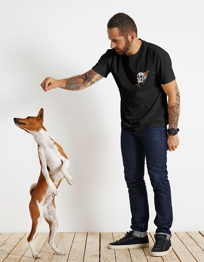 Front Skull & Dagger Dog Black Tee